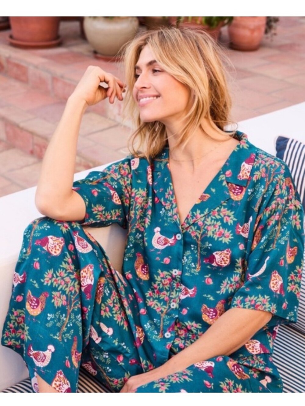 NWT Popular Printfresh Hen House Eco Satin Wildest Dream Pajama Set XL